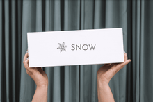 Load image into Gallery viewer, Dual-light, WIRELESS, Self-Sanitizing Snow® Smart Teeth Whitening At-Home System
